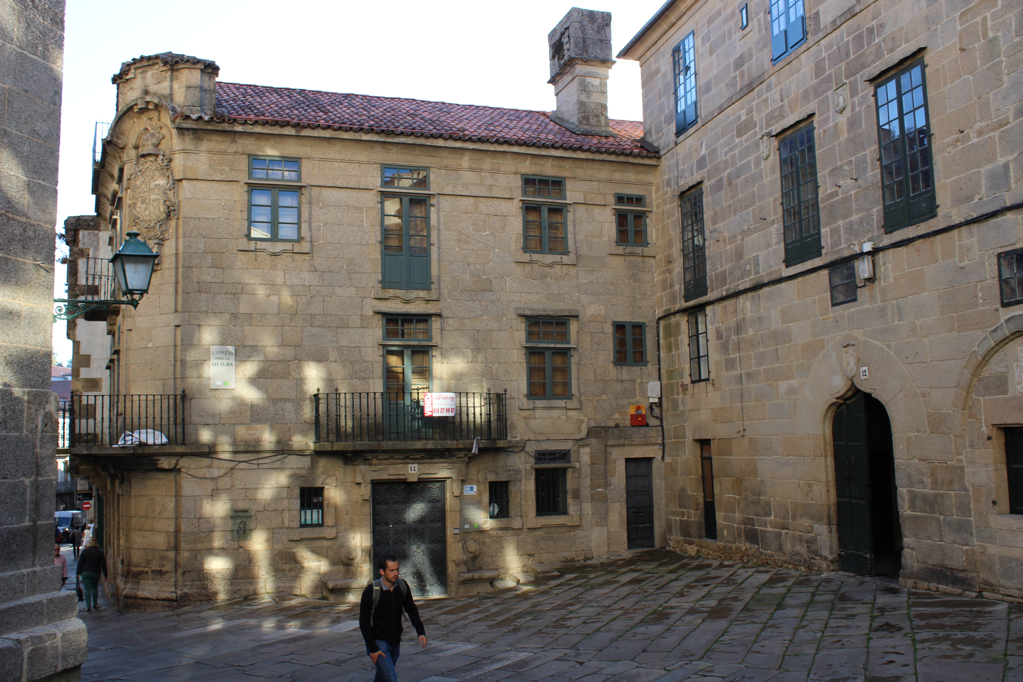 Magical corners of Santiago: Casas Reais - Fundación Jacobea